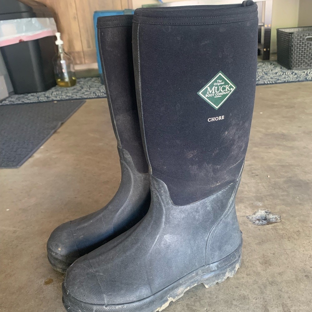 Women’s Tall Muck Chore Waterproof Boots